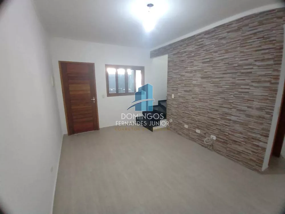 Sobrado à venda com 3 quartos, 120m² - Foto 2