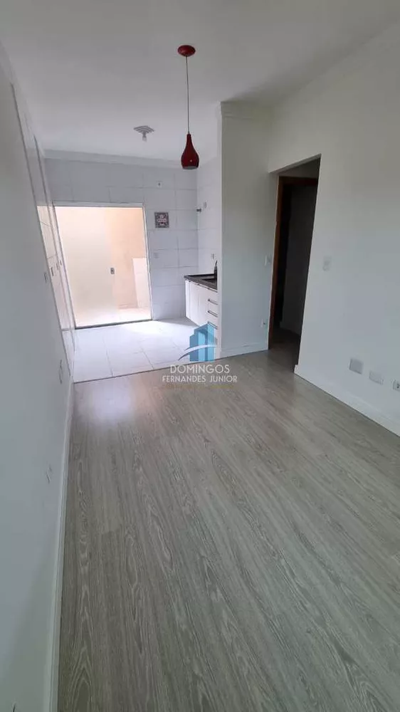 Apartamento à venda com 2 quartos, 43m² - Foto 3