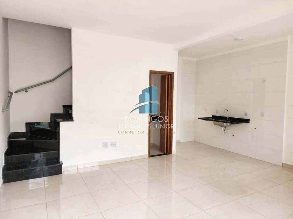 Sobrado à venda com 2 quartos, 66m² - Foto 1