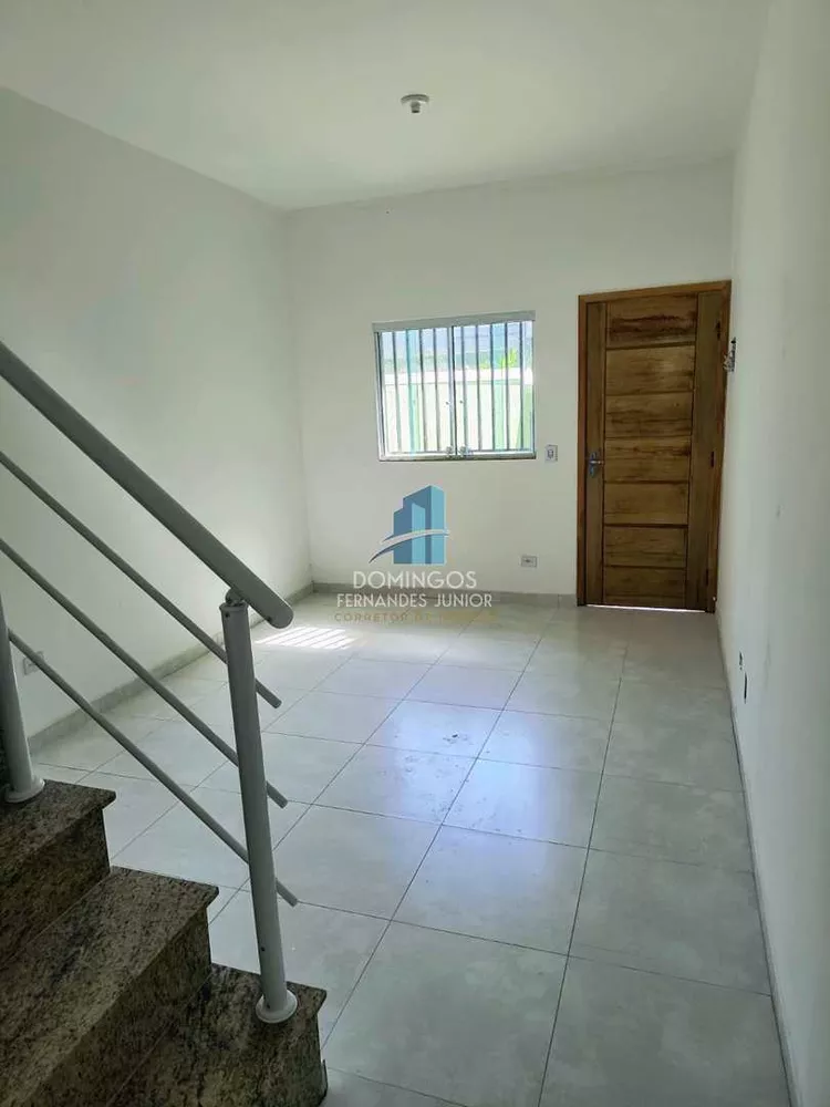 Casa à venda com 2 quartos, 84m² - Foto 3