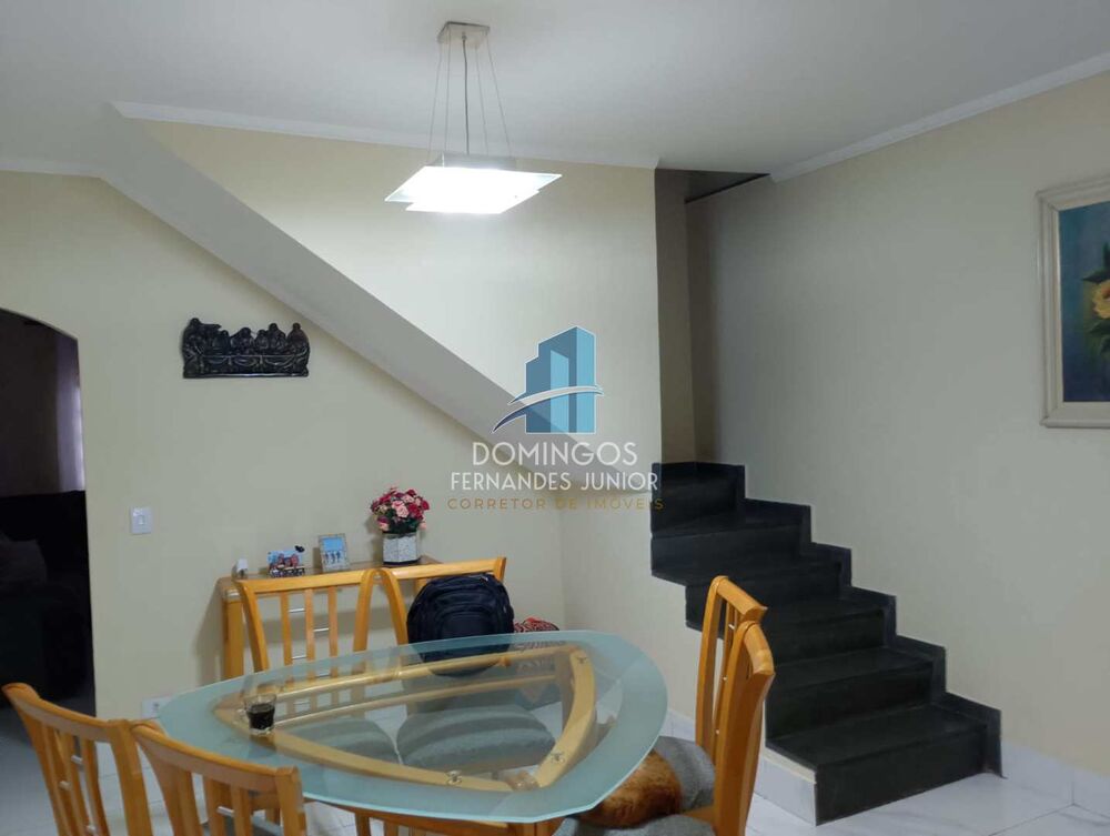 Sobrado, 3 quartos, 205 m² - Foto 2