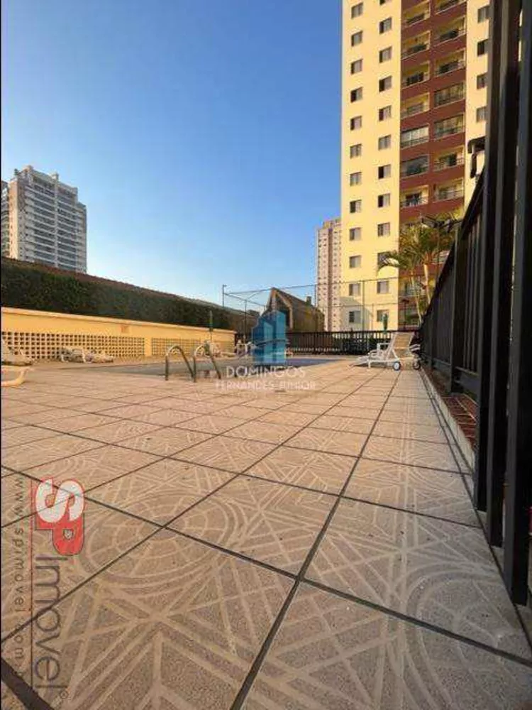 Apartamento à venda com 2 quartos, 58m² - Foto 17