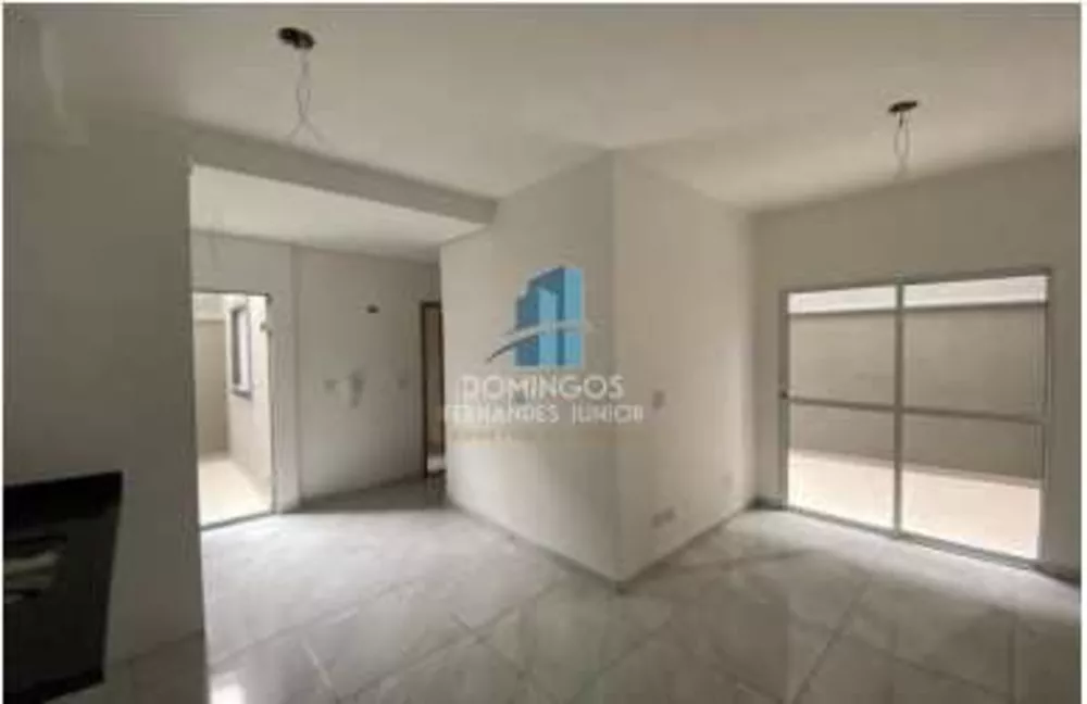 Apartamento à venda com 1 quarto, 32m² - Foto 2