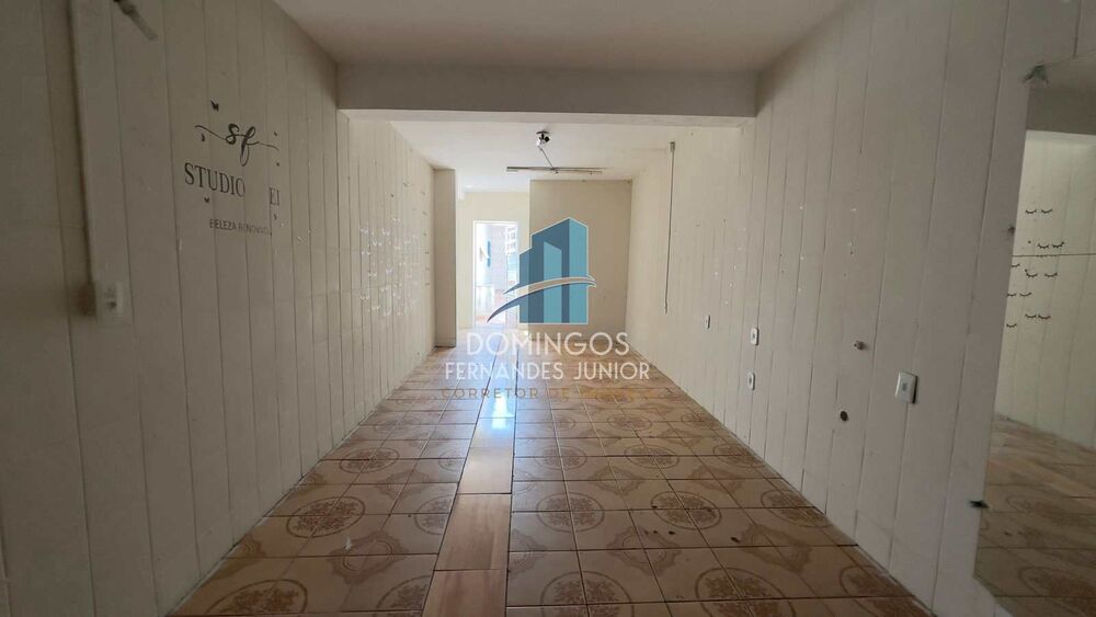 Casa à venda com 1 quarto, 105m² - Foto 8