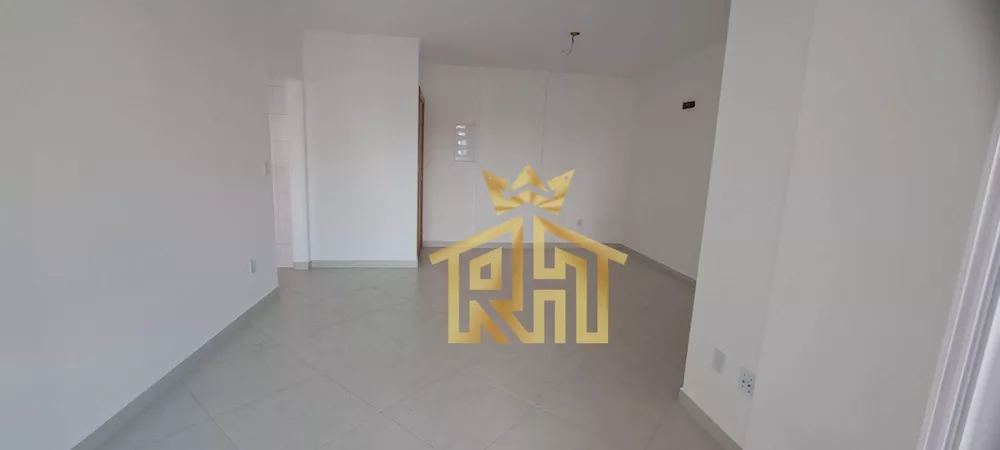 Apartamento à venda com 3 quartos, 121m² - Foto 4