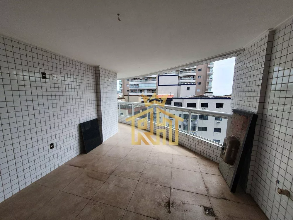 Apartamento à venda com 3 quartos, 144m² - Foto 2