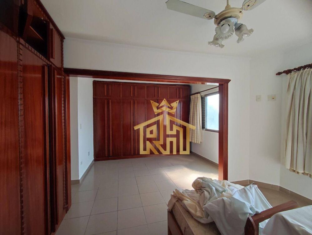 Apartamento à venda com 3 quartos, 131m² - Foto 4