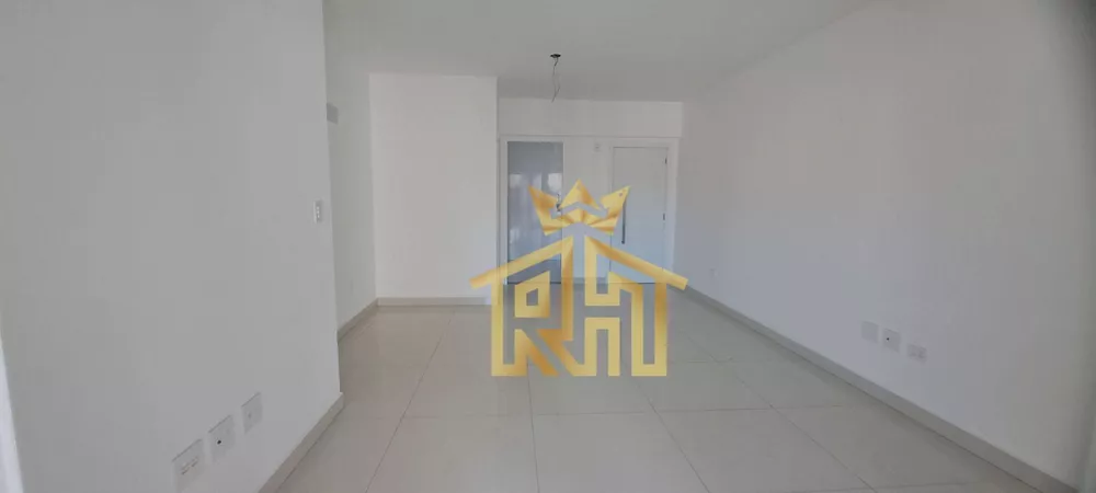 Apartamento à venda com 3 quartos, 134m² - Foto 3