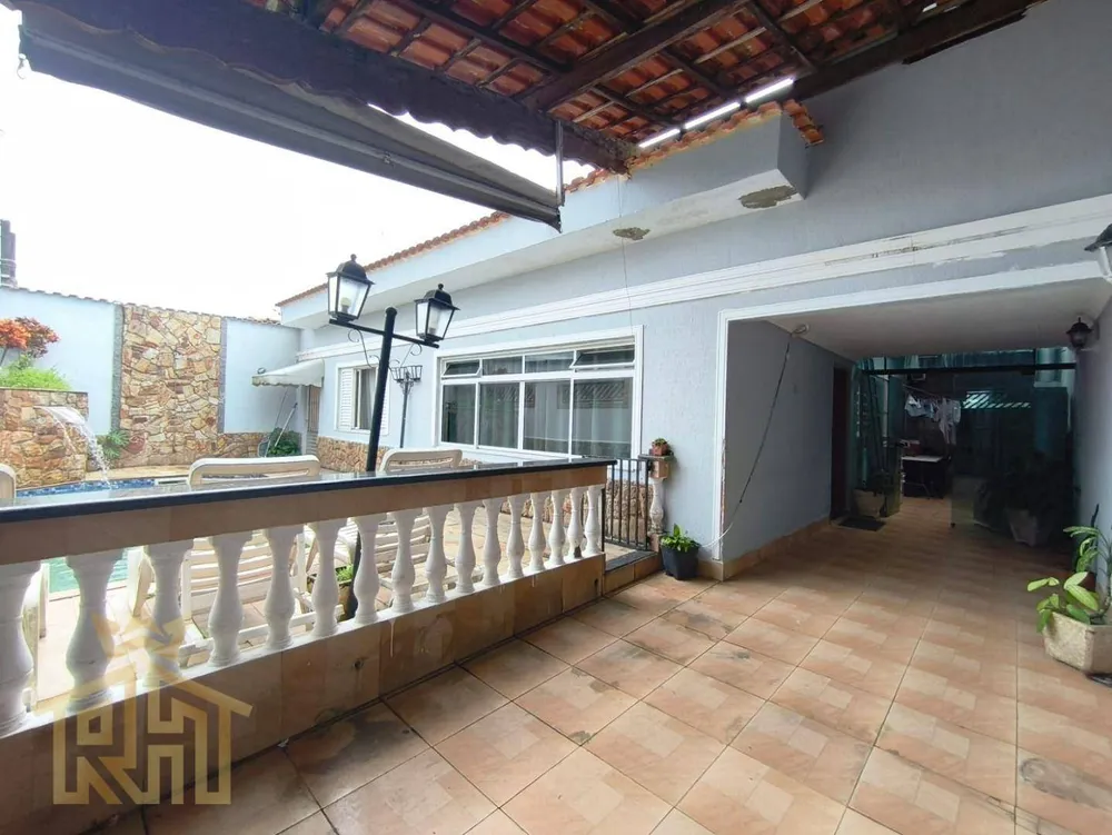 Casa, 4 quartos, 195 m² - Foto 4