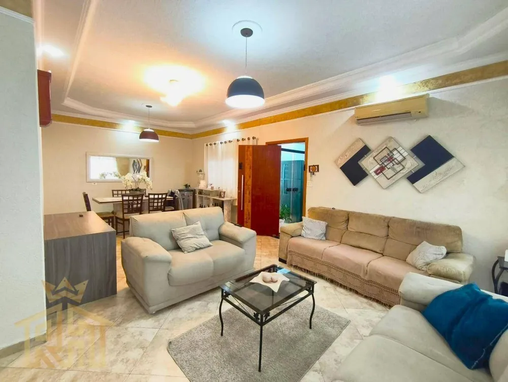 Casa, 4 quartos, 195 m² - Foto 6