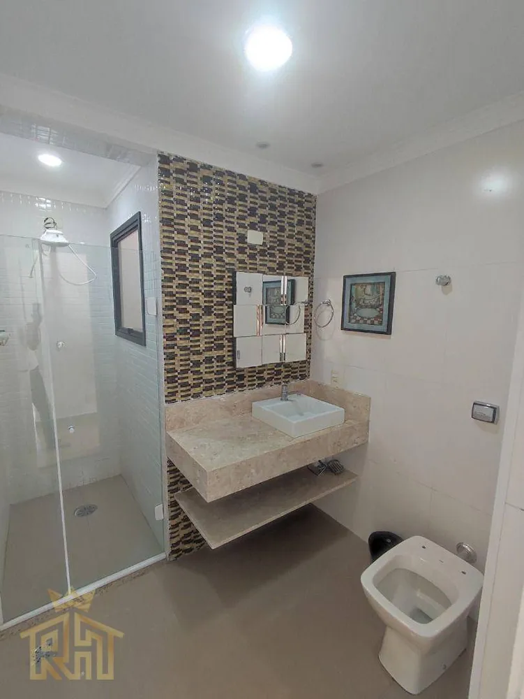 Cobertura, 3 quartos, 200 m² - Foto 2