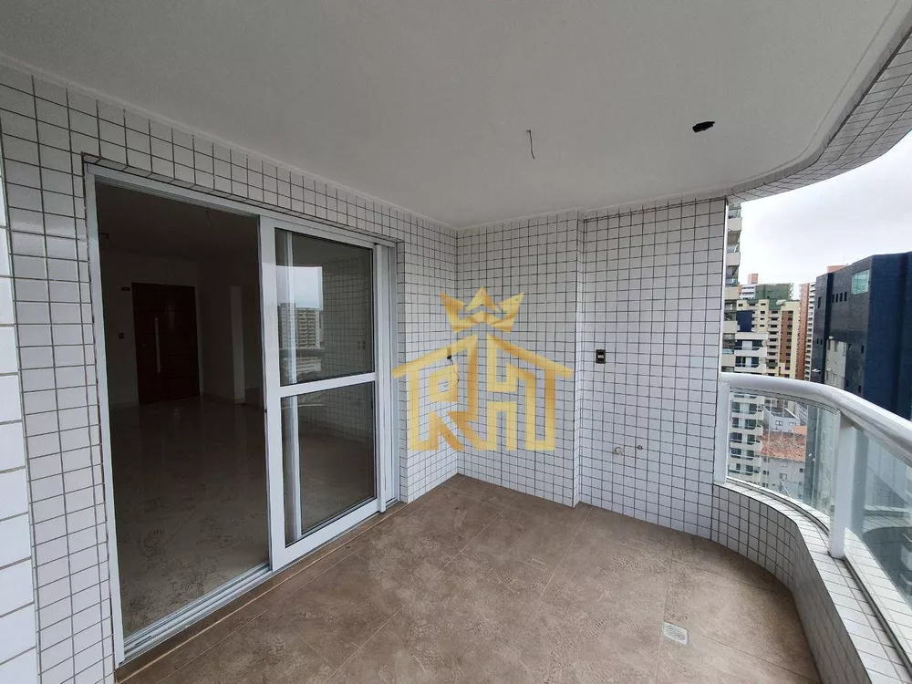 Apartamento à venda com 3 quartos, 123m² - Foto 2