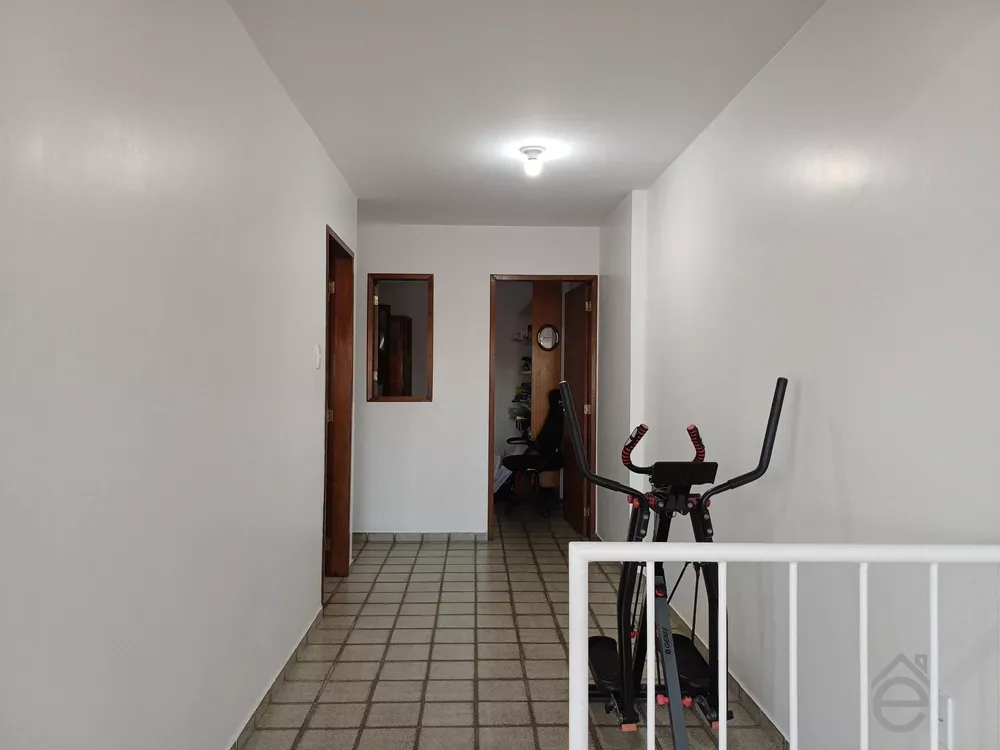 Casa, 1 quarto, 372 m² - Foto 1