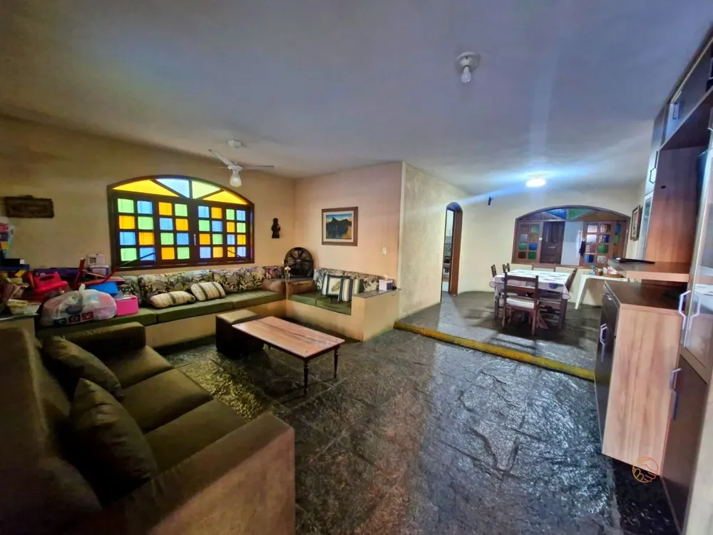 Casa, 4 quartos, 200 m² - Foto 2