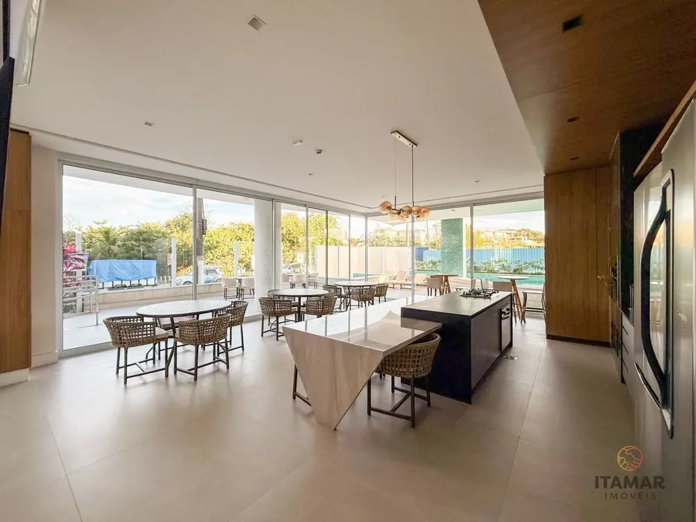 Apartamento, 4 quartos, 204 m² - Foto 2