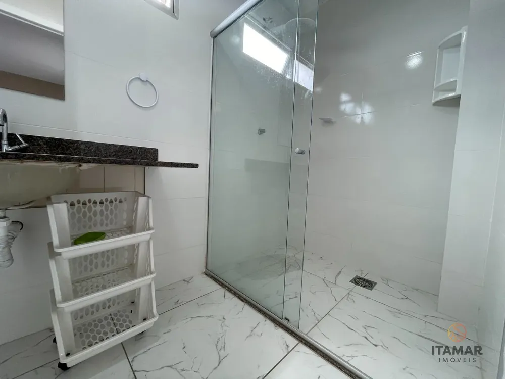 Cobertura, 3 quartos, 216 m² - Foto 4