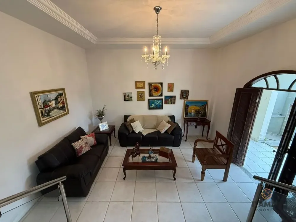 Casa, 5 quartos, 337 m² - Foto 1