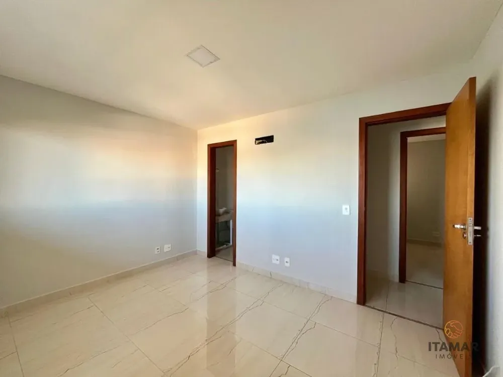 Apartamento, 3 quartos, 145 m² - Foto 1