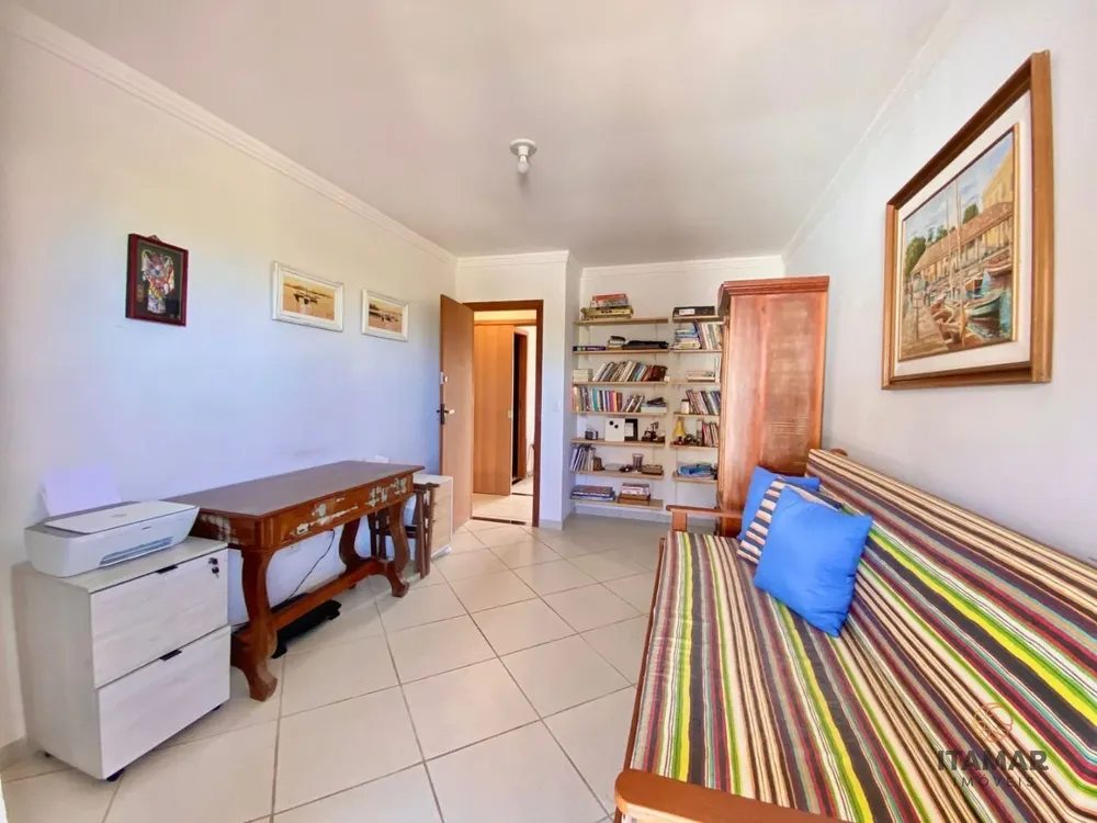 Casa, 3 quartos, 174 m² - Foto 1