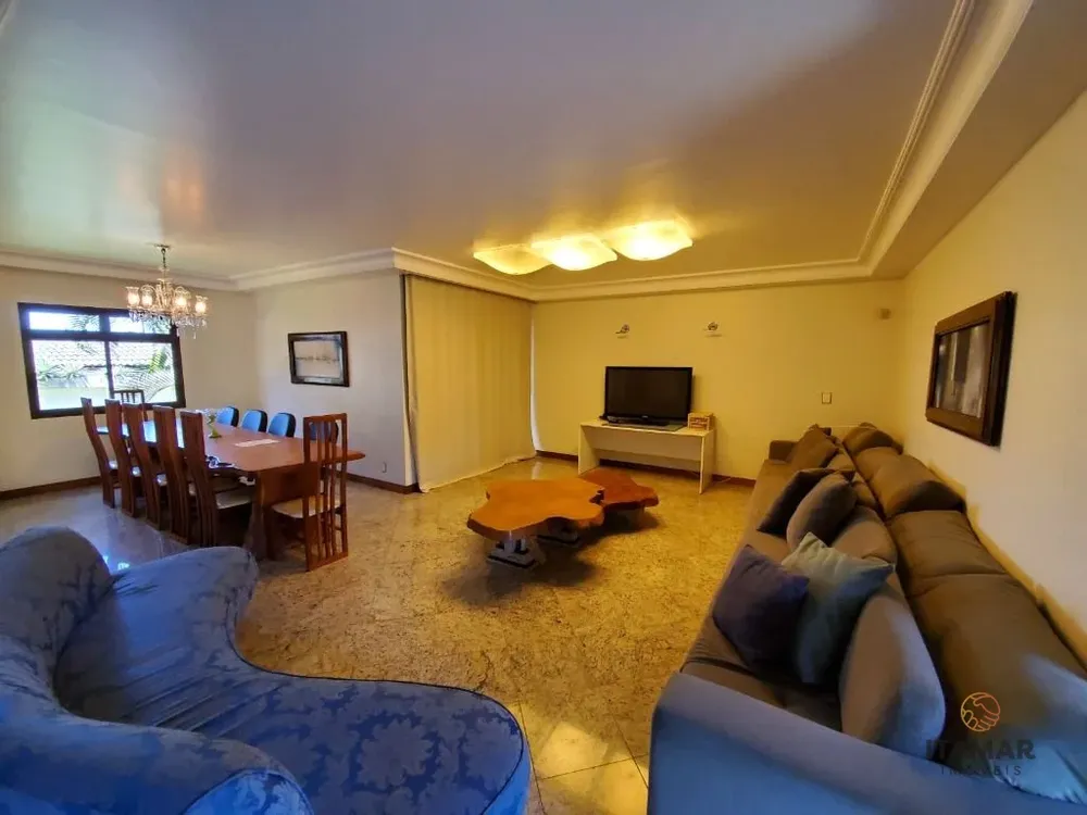 Casa, 5 quartos, 406 m² - Foto 1