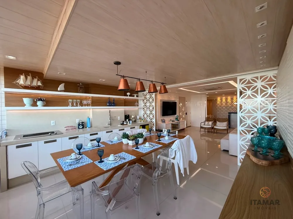 Apartamento, 3 quartos, 140 m² - Foto 2