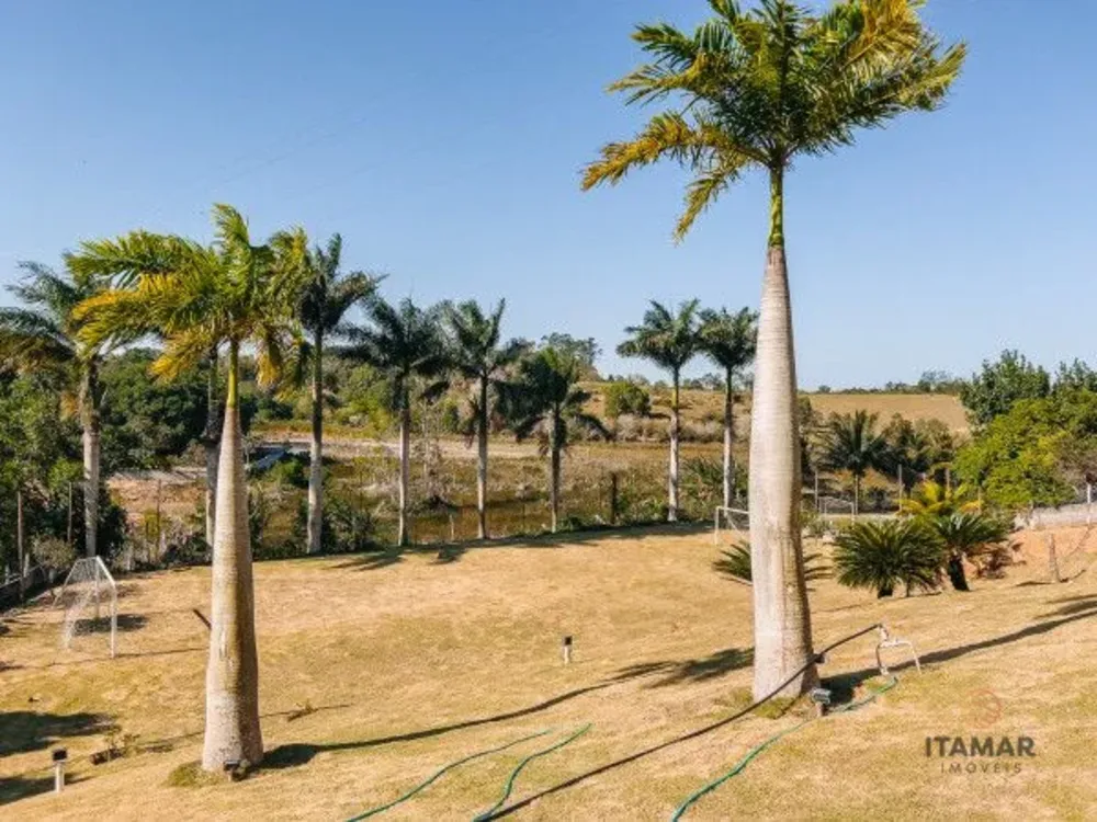 Casa, 3 quartos, 1000 m² - Foto 1