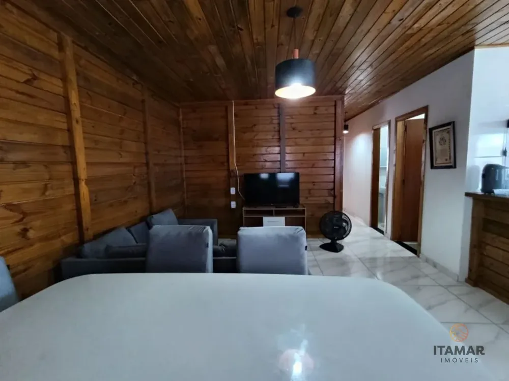 Casa, 3 quartos, 304 m² - Foto 2