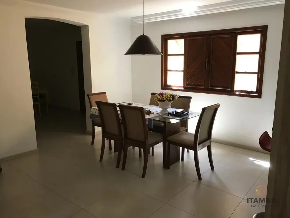 Casa, 3 quartos, 292 m² - Foto 2