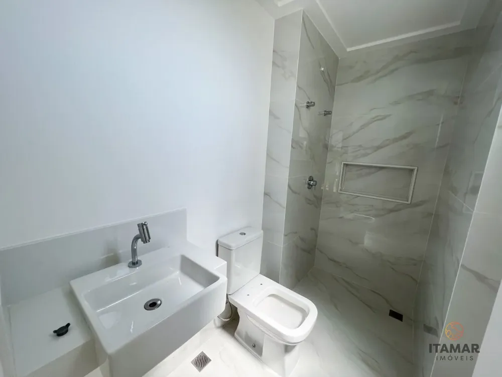 Apartamento, 3 quartos, 135 m² - Foto 1