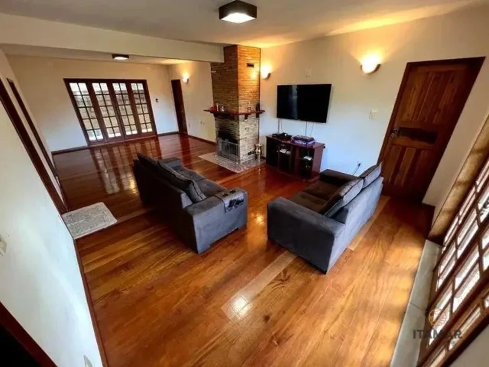 Sítio, 4 quartos, 1 m² - Foto 2