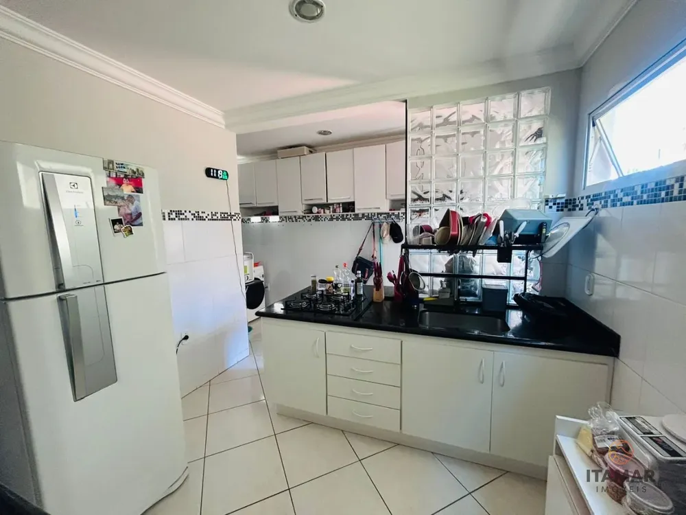 Casa, 5 quartos, 300 m² - Foto 2
