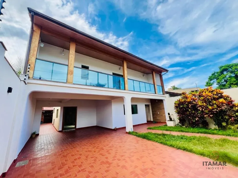 Casa, 3 quartos, 400 m² - Foto 1