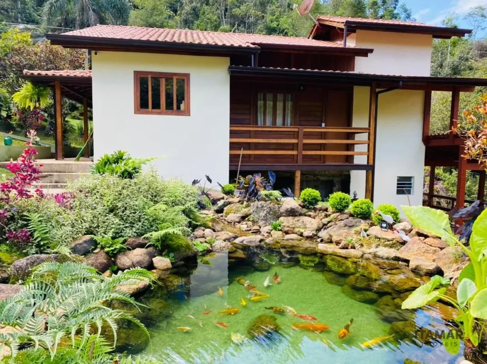 Sítio, 4 quartos, 600 m² - Foto 1