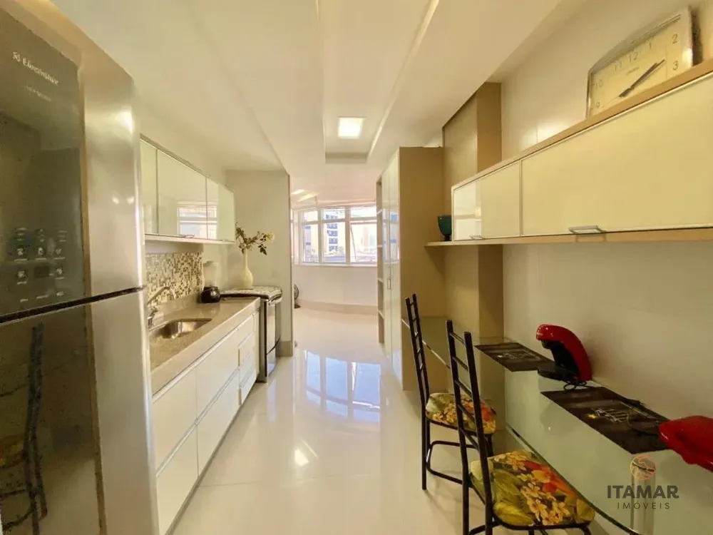 Apartamento, 4 quartos, 220 m² - Foto 2