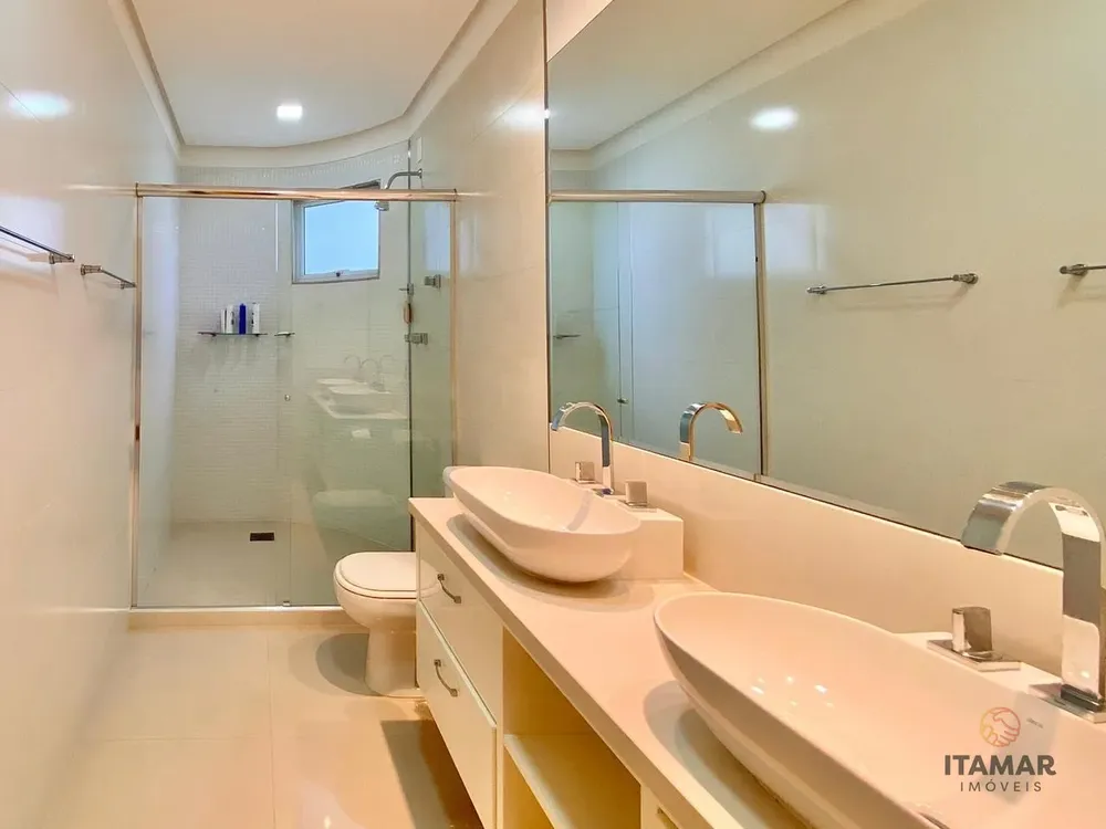 Apartamento, 4 quartos, 216 m² - Foto 4