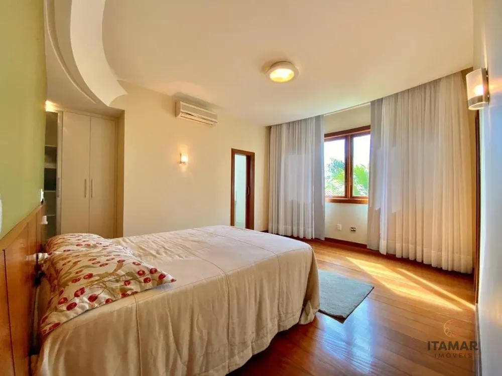 Casa, 5 quartos, 696 m² - Foto 2