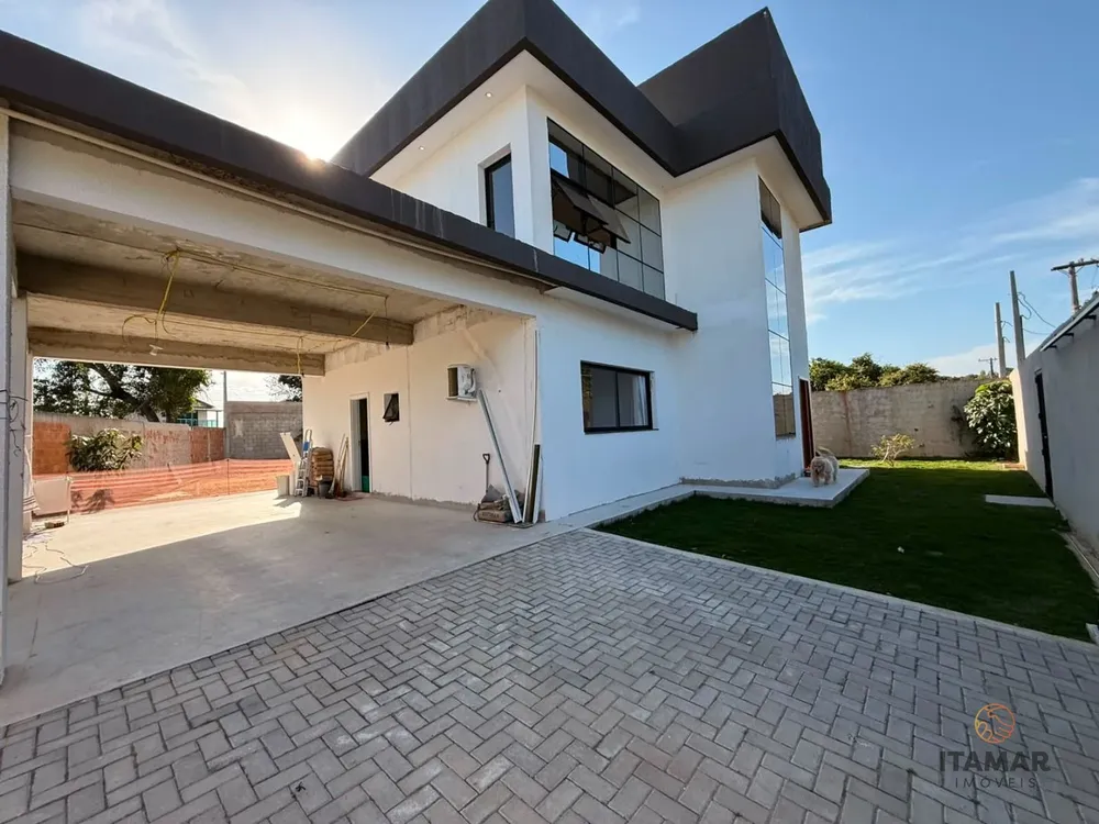 Casa, 4 quartos, 320 m² - Foto 1