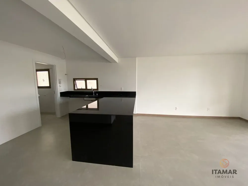 Apartamento, 4 quartos, 196 m² - Foto 2