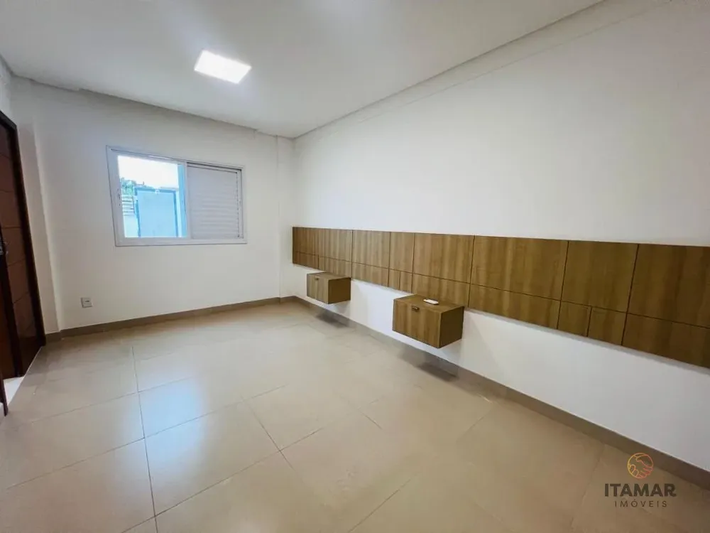 Casa, 3 quartos, 459 m² - Foto 2