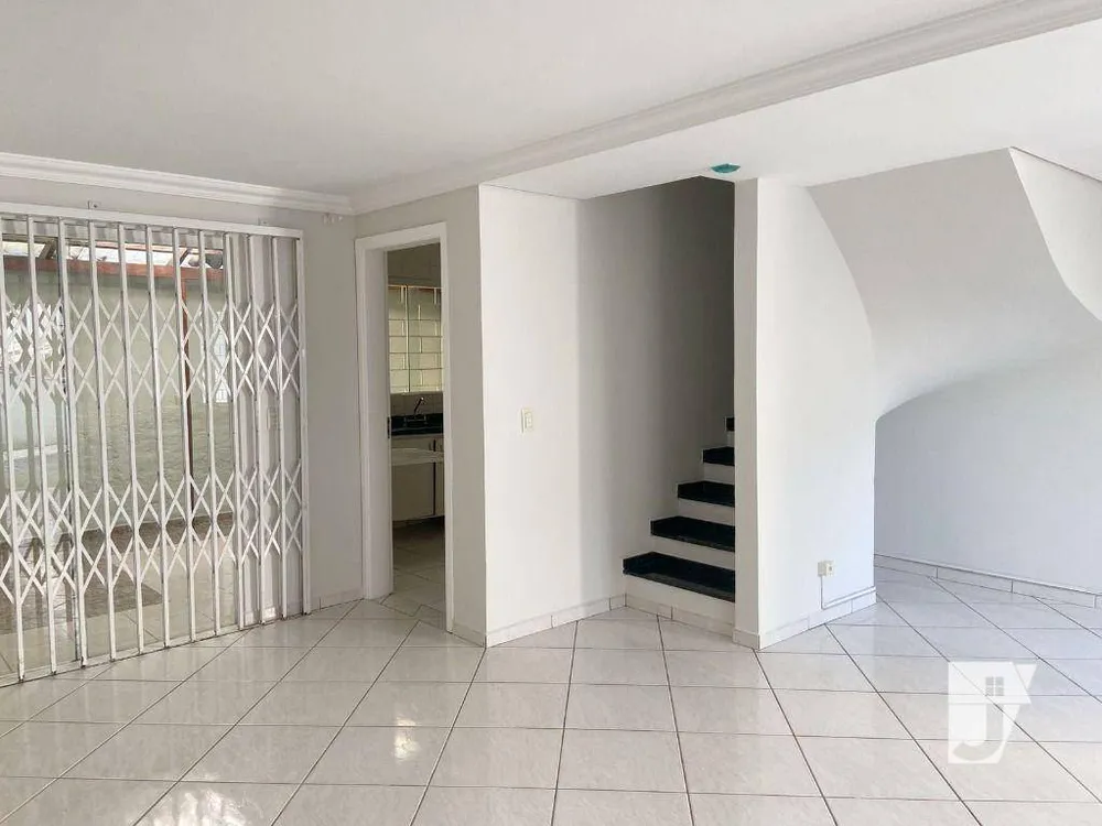 Sobrado, 3 quartos, 130 m² - Foto 2