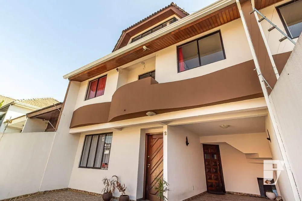 Sobrado, 4 quartos, 210 m² - Foto 1