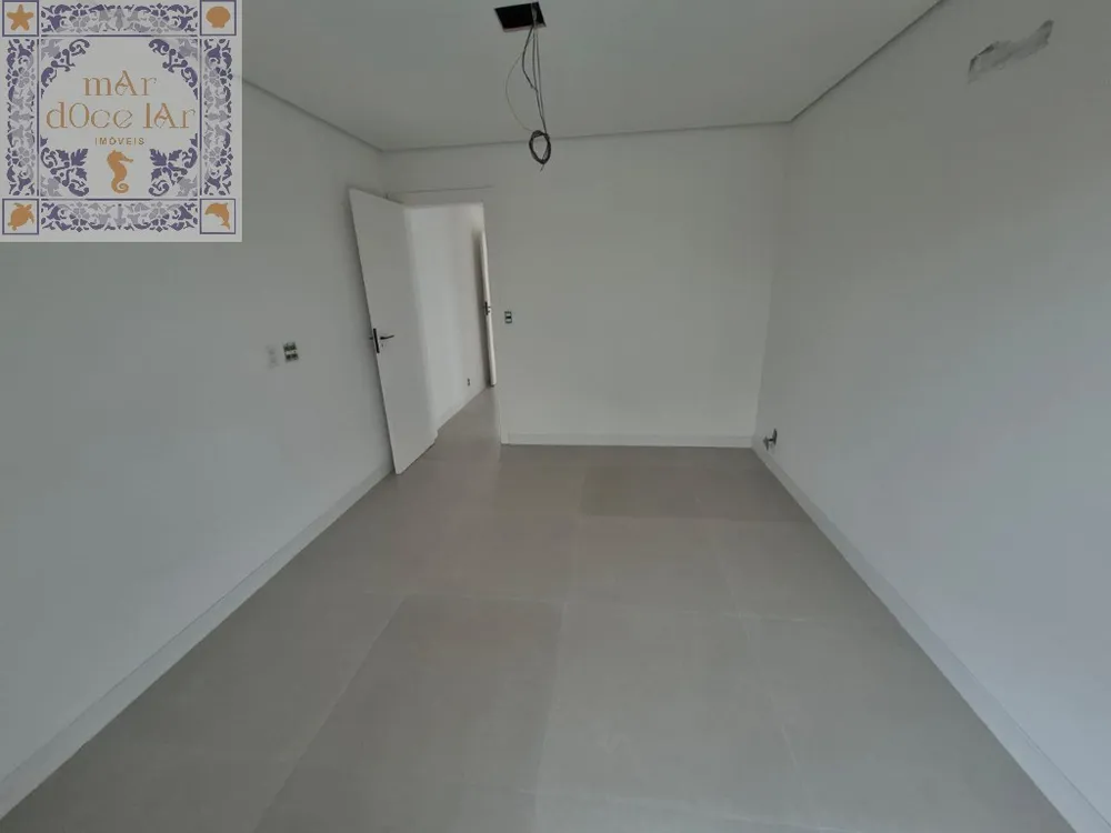 Casa, 3 quartos, 215 m² - Foto 6