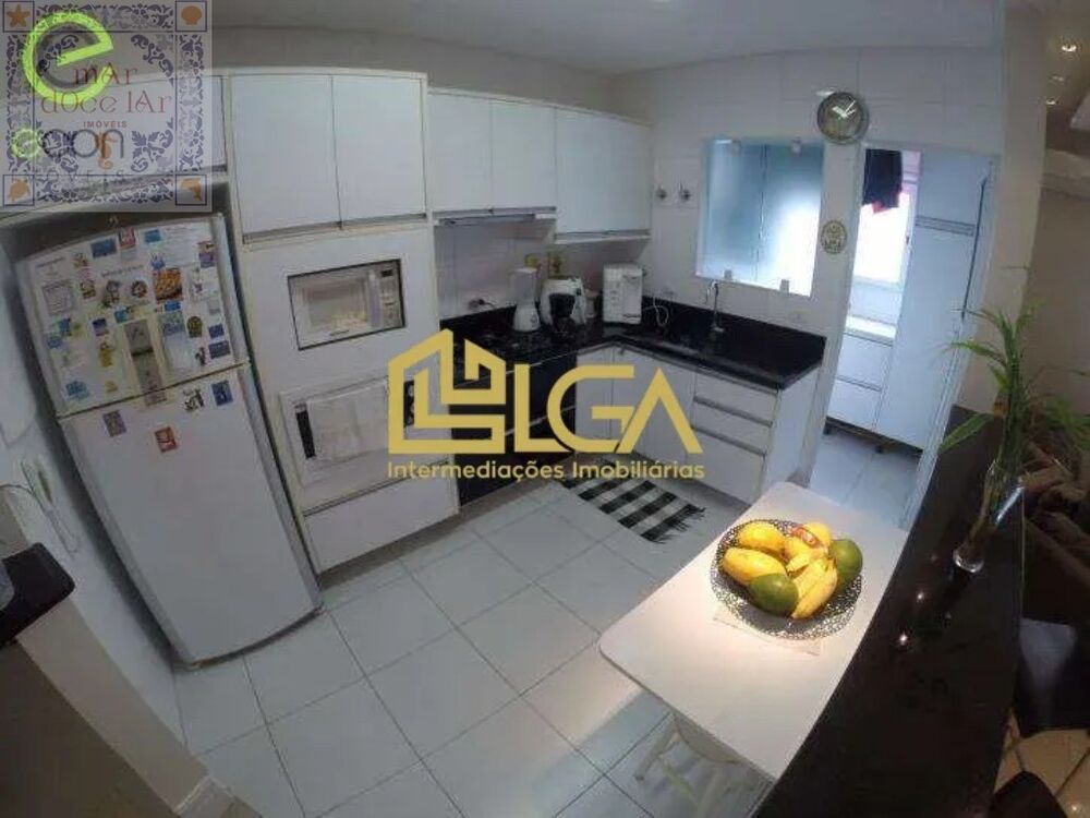 Cobertura à venda com 2 quartos, 180m² - Foto 2