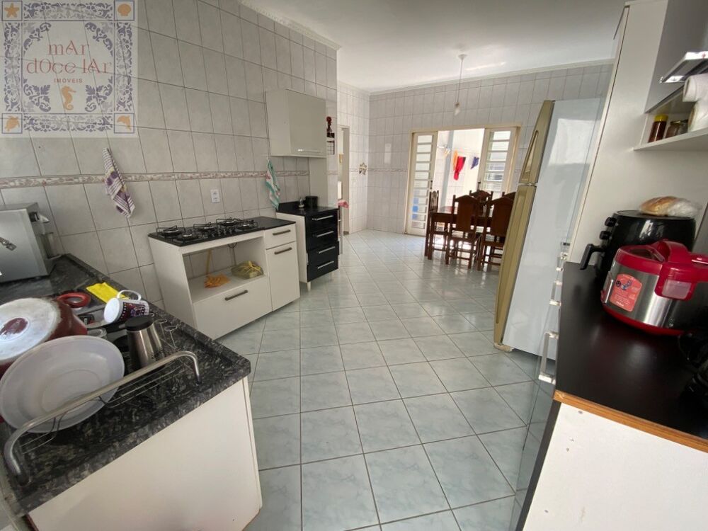 Casa, 3 quartos, 156 m² - Foto 2