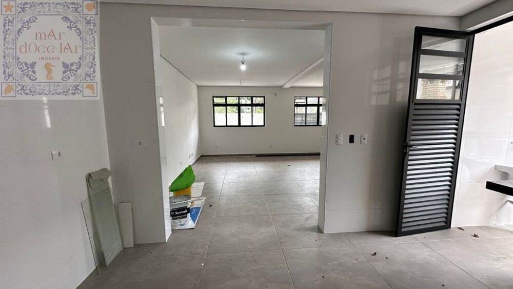 Casa, 3 quartos, 140 m² - Foto 1