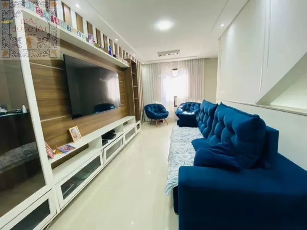 Casa à venda com 3 quartos, 169m² - Foto 4