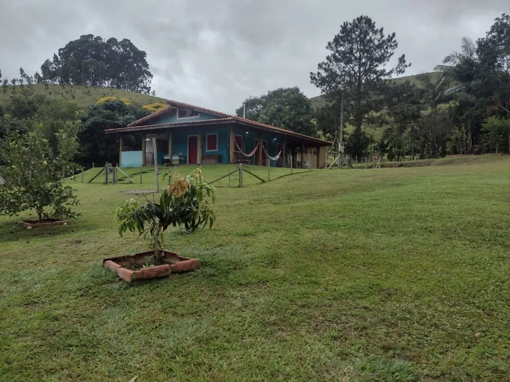 Chácara, 3 quartos, 100 m² - Foto 1