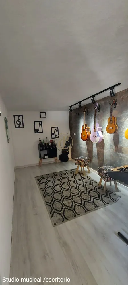 Casa, 4 quartos, 200 m² - Foto 3