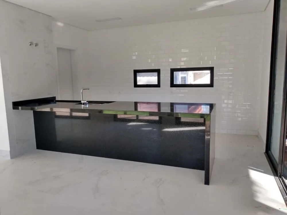 Casa, 4 quartos, 358 m² - Foto 2