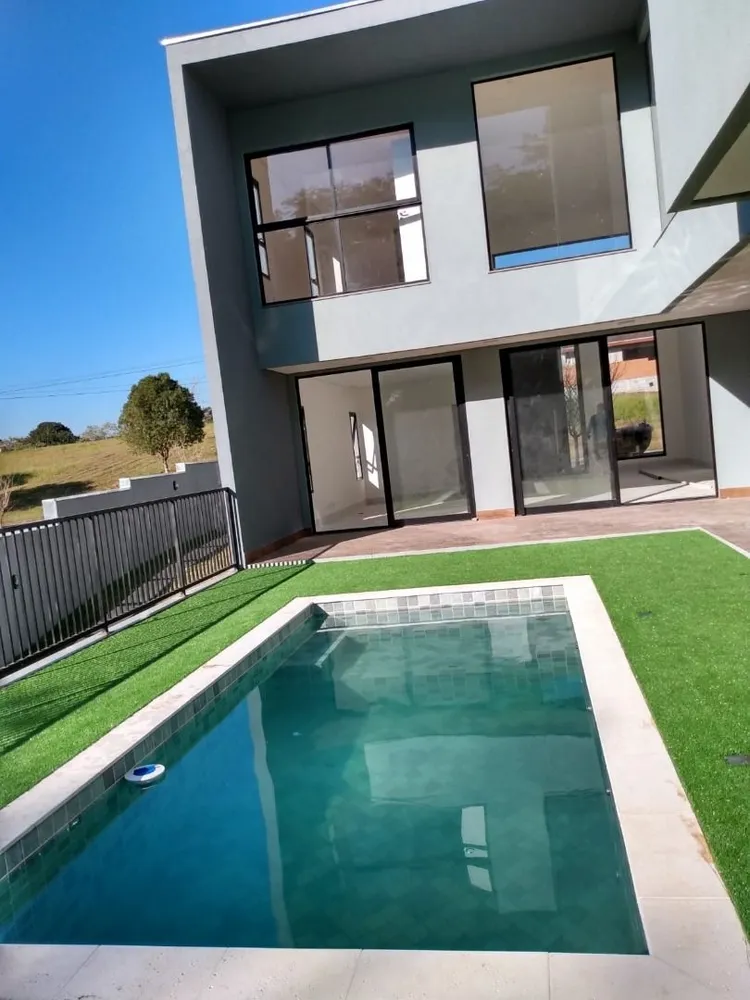 Casa, 4 quartos, 358 m² - Foto 1